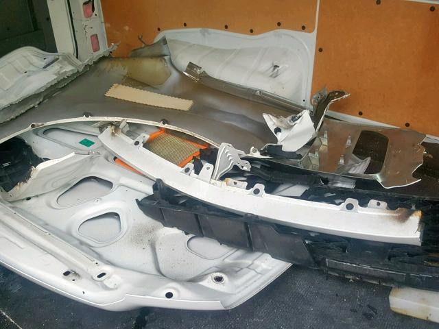 1N6AF0KY9DN111903 - 2013 NISSAN NV 2500 WHITE photo 9