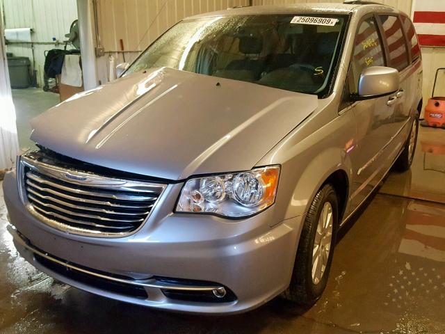 2C4RC1BG3ER409797 - 2014 CHRYSLER TOWN & COU SILVER photo 2