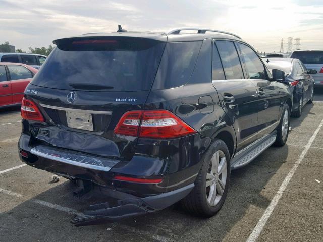 4JGDA2EB6CA011938 - 2012 MERCEDES-BENZ ML 350 BLU BLACK photo 4