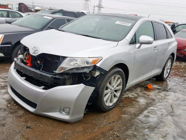 4T3BA3BB2AU017319 - 2010 TOYOTA VENZA BASE GRAY photo 2