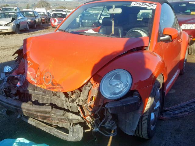 3VWCK21Y83M311066 - 2003 VOLKSWAGEN NEW BEETLE Narıncı foto 2