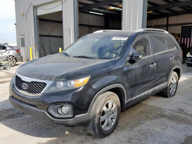 5XYKT3A61CG259440 - 2012 KIA SORENTO BA BLACK photo 2