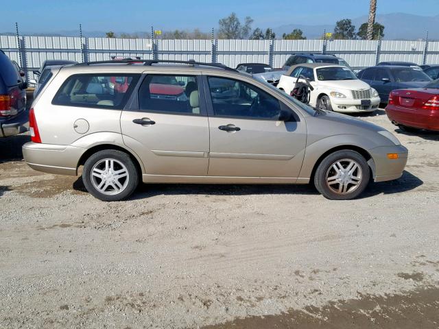 1FAFP36311W133069 - 2001 FORD FOCUS SE BEIGE photo 9