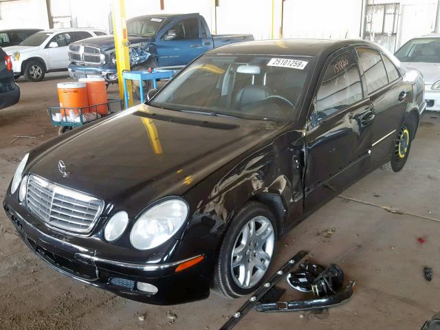 WDBUF65J84A517372 - 2004 MERCEDES-BENZ E 320 BLACK photo 2