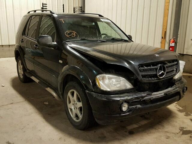 4JGAB54E51A269023 - 2001 MERCEDES-BENZ ML 320 BLACK photo 1