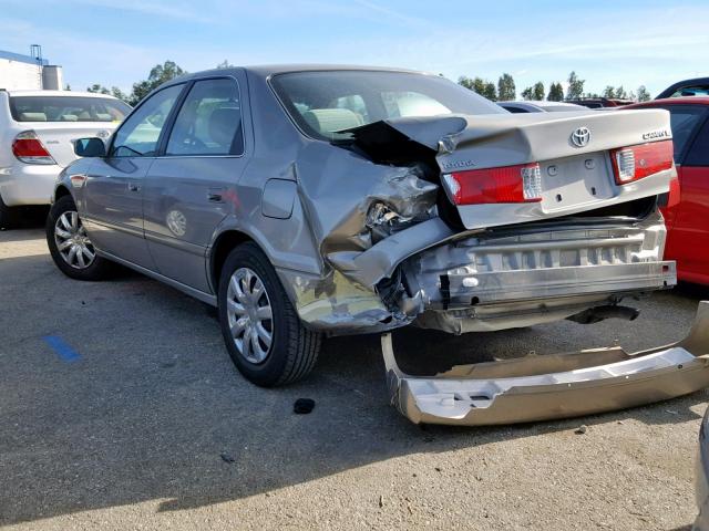 JT2BG22K310577663 - 2001 TOYOTA CAMRY GRAY photo 3