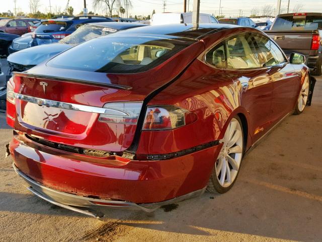 5YJSA1DP9CFS00920 - 2012 TESLA MODEL S RED photo 4