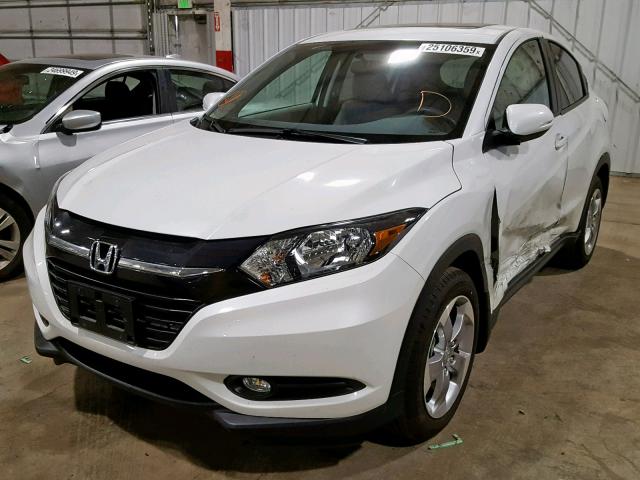 3CZRU6H52HM709952 - 2017 HONDA HR-V EX WHITE photo 2