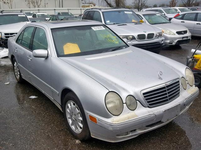 WDBJF65J01B192189 - 2001 MERCEDES-BENZ E 320 SILVER photo 1