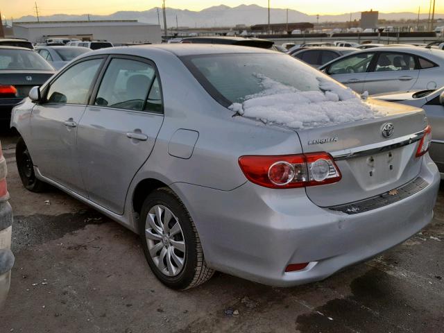 5YFBU4EE1DP100662 - 2013 TOYOTA COROLLA BA SILVER photo 3