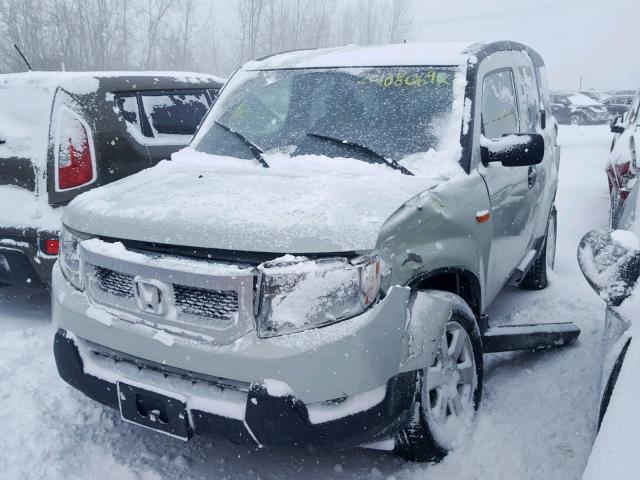 5J6YH2H77AL003464 - 2010 HONDA ELEMENT EX SILVER photo 2