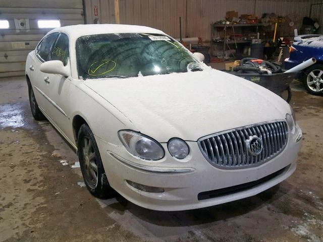 2G4WD582981138133 - 2008 BUICK LACROSSE C WHITE photo 1