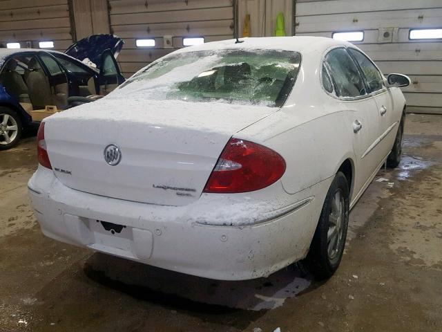 2G4WD582981138133 - 2008 BUICK LACROSSE C WHITE photo 4