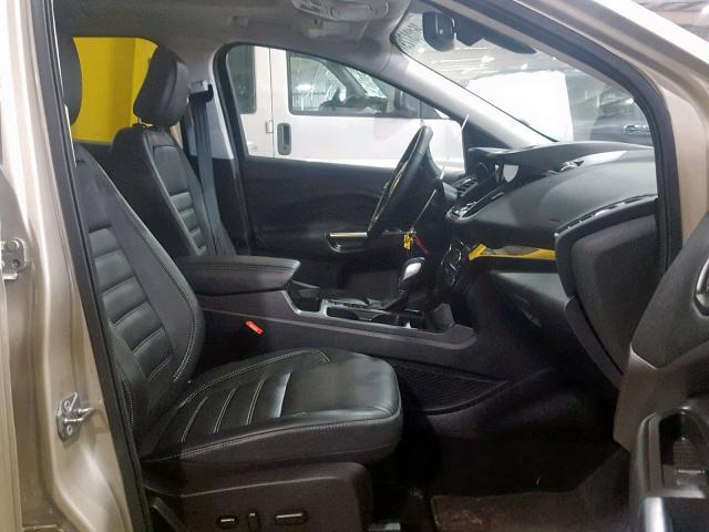 1FMCU9J91JUC62165 - 2018 FORD ESCAPE TIT GOLD photo 5