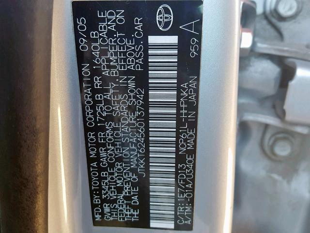 JTKKT624560137942 - 2006 TOYOTA SCION XA SILVER photo 10