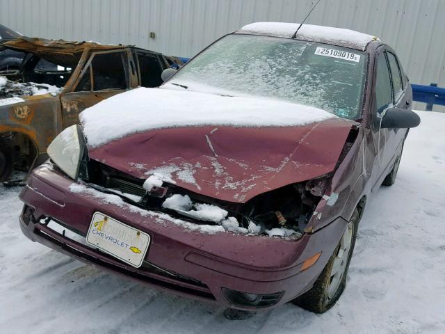 1FAHP34N37W118126 - 2007 FORD FOCUS ZX4 BURGUNDY photo 2