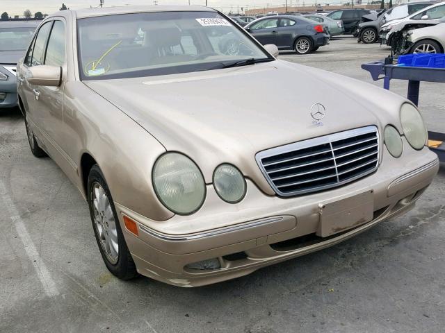 WDBJF65J8YB115421 - 2000 MERCEDES-BENZ E 320 GOLD photo 1