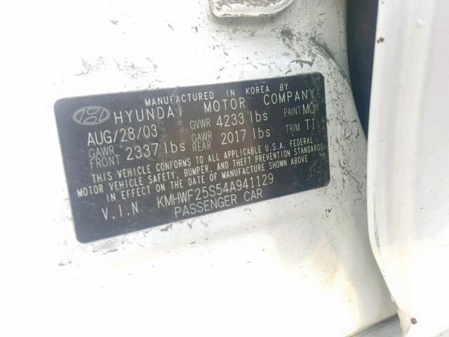 KMHWF25S54A941129 - 2004 HYUNDAI SONATA GL WHITE photo 10