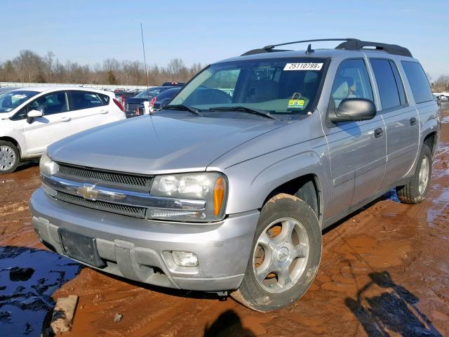 1GNET16SX66112586 - 2006 CHEVROLET TRAILBLAZE GRAY photo 2