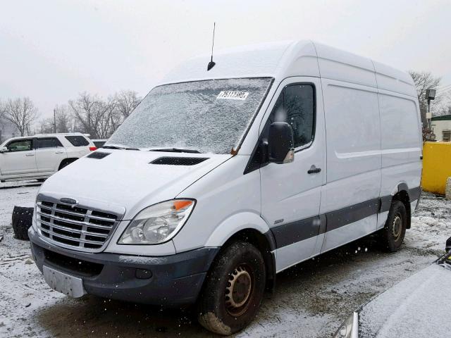 WDYPE7CC0C5642910 - 2012 FREIGHTLINER SPRINTER 2 WHITE photo 2