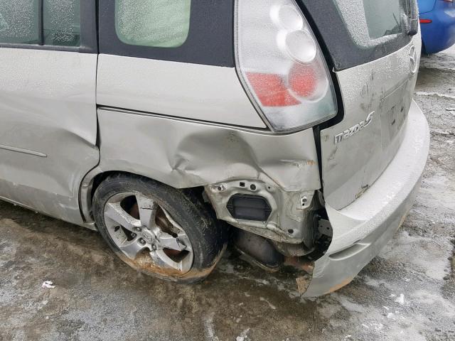 JM1CR29L960130024 - 2006 MAZDA 5 GRAY photo 9