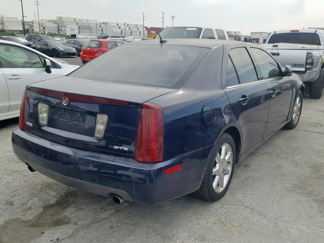 1G6DC67A260101224 - 2006 CADILLAC STS BLUE photo 4