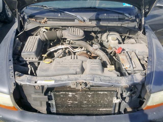 1B7HL38X92S540046 - 2002 DODGE DAKOTA QUA GRAY photo 7