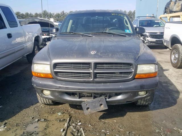 1B7HL38X92S540046 - 2002 DODGE DAKOTA QUA GRAY photo 9