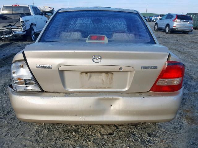 JM1BJ222910448870 - 2001 MAZDA PROTEGE DX GOLD photo 9