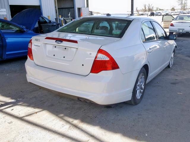 3FAHP0GA5AR220111 - 2010 FORD FUSION S WHITE photo 4