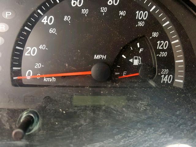 4T1BE32K52U077416 - 2002 TOYOTA CAMRY LE SILVER photo 8