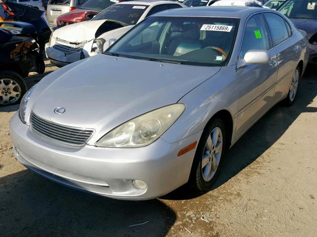 JTHBA30G355079418 - 2005 LEXUS ES 330 SILVER photo 2