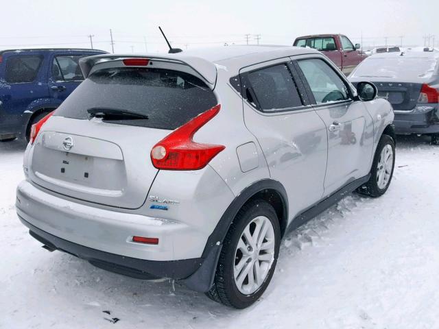 JN8AF5MVXCT122118 - 2012 NISSAN JUKE S SILVER photo 4