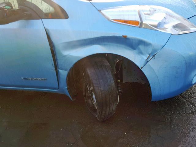 1N4AZ0CP3FC312426 - 2015 NISSAN LEAF S BLUE photo 9