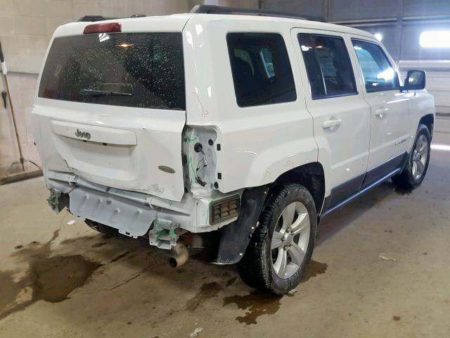 1C4NJPFA9GD812167 - 2016 JEEP PATRIOT LA WHITE photo 4