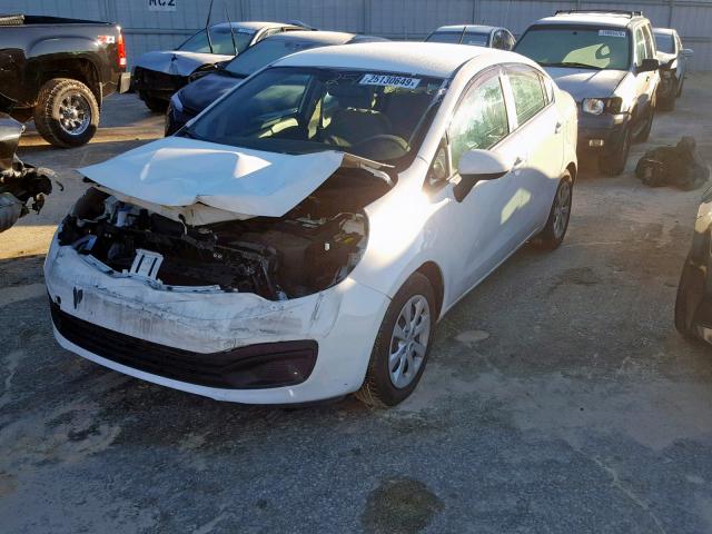 KNADM4A36F6443018 - 2015 KIA RIO LX WHITE photo 2