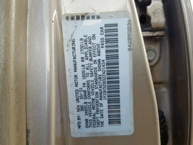 1Y1SK52802Z421424 - 2002 CHEVROLET GEO PRIZM BEIGE photo 10