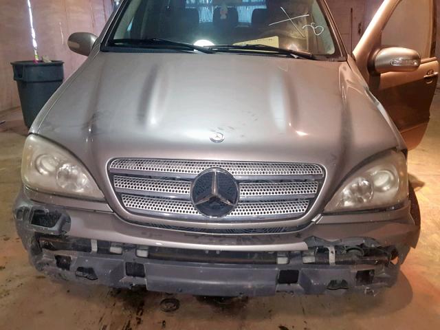 4JGAB57E35A526956 - 2005 MERCEDES-BENZ ML 350 GRAY photo 7