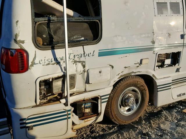 2B6LB31ZXYK135328 - 2000 DODGE RAM VAN B3 WHITE photo 9