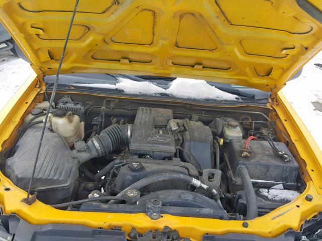 1GCDT196948134132 - 2004 CHEVROLET COLORADO YELLOW photo 7