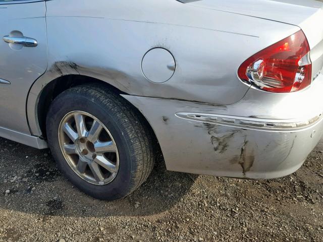 2G4WD562651314358 - 2005 BUICK LACROSSE C SILVER photo 9