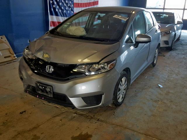 3HGGK5H54HM709319 - 2017 HONDA FIT LX SILVER photo 2