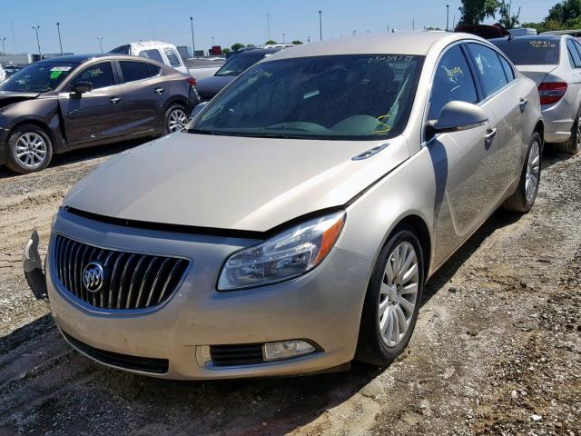 2G4GS5EV0D9203374 - 2013 BUICK REGAL PREM GOLD photo 2