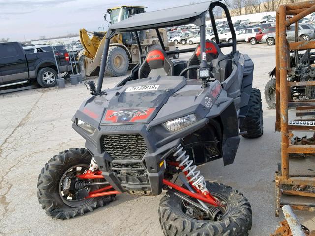 3NSVDE997HF925069 - 2017 POLARIS RZR XP 100 RED photo 2