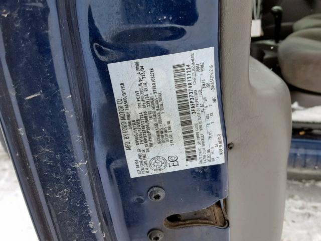 3FAFP37374R121224 - 2004 FORD FOCUS ZX5 BLUE photo 10