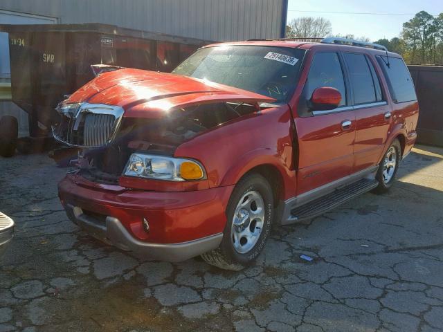 5LMEU27R12LJ12505 - 2002 LINCOLN NAVIGATOR 红色 照片 2