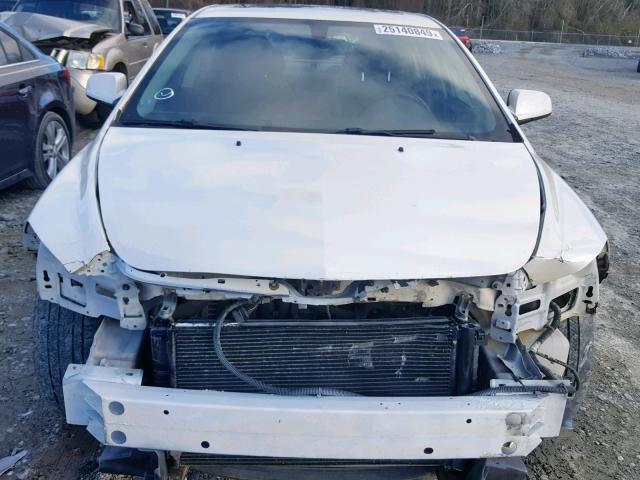 1G1ZE5EB3A4138599 - 2010 CHEVROLET MALIBU LTZ WHITE photo 9