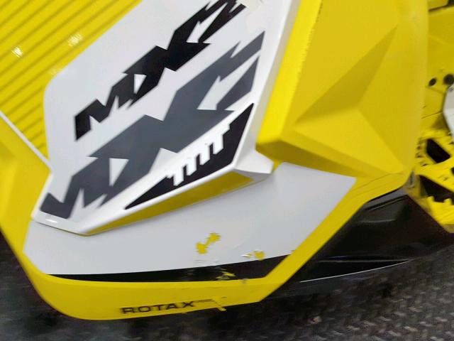 2BPSUEHA2HV000226 - 2017 SKI DOO MXZ TNT YELLOW photo 16