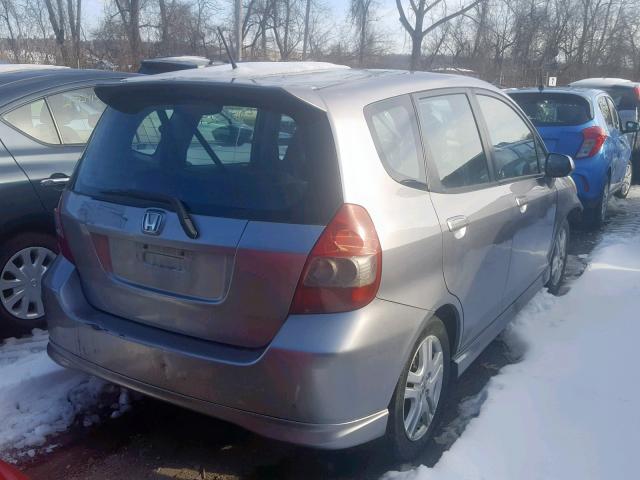 JHMGD37647S060892 - 2007 HONDA FIT S GRAY photo 4