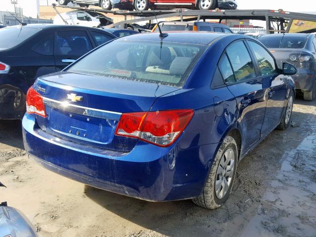 1G1PL5SH1D7291698 - 2013 CHEVROLET CRUZE LS BLUE photo 4